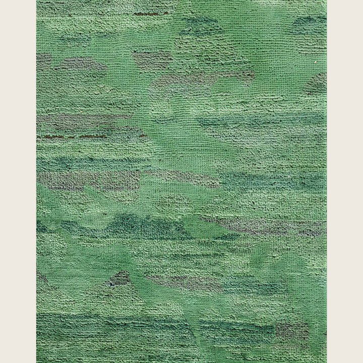 Green Traditional Samsara Wool Rug - 6'1" x 9'1"