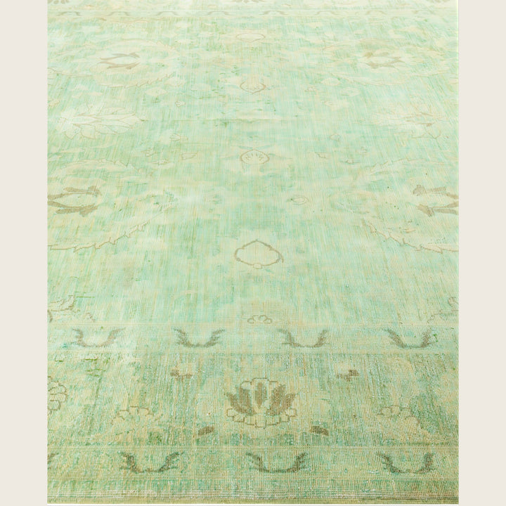 Green Traditional Samsara Wool Rug - 8'10" x 11'5"