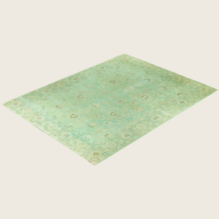 Green Traditional Samsara Wool Rug - 8'10" x 11'5"