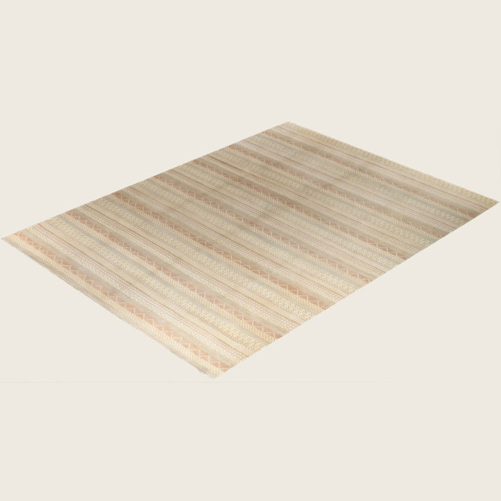 Beige Traditional Savannah Wool Rug - 9'3" x 12'3"