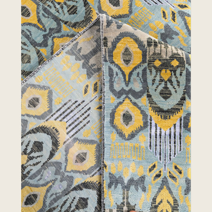 Beige Traditional Ikat Wool Rug - 9'1" x 12'2"