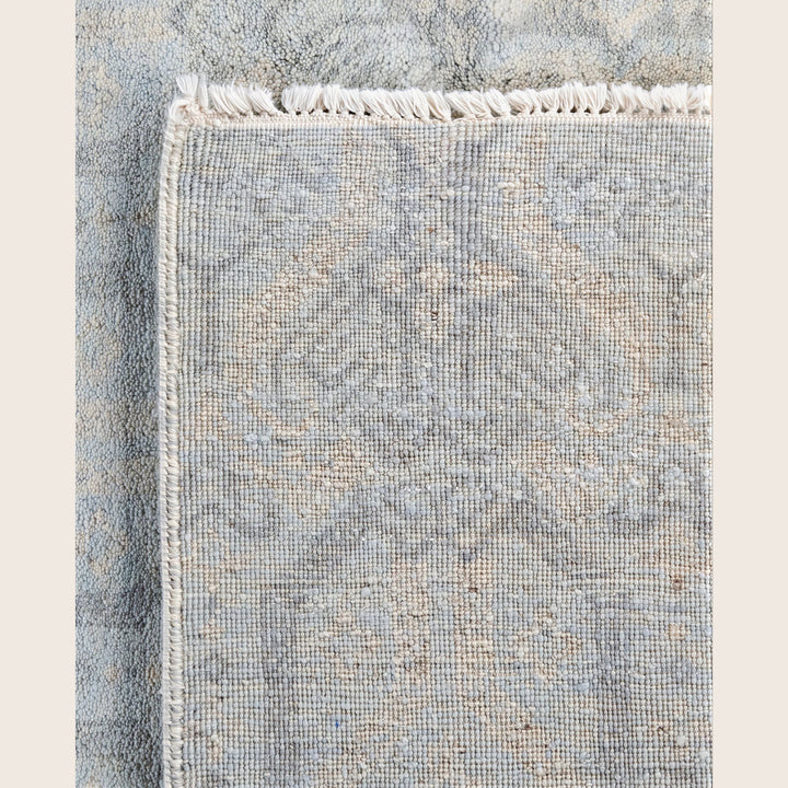 Grey Traditional Ikat Wool Rug - 8'3" x 10'3"