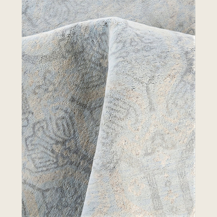 Grey Traditional Ikat Wool Rug - 8'3" x 10'3"
