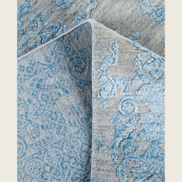 Grey Traditional Ikat Wool Rug - 7'10" x 10'1"