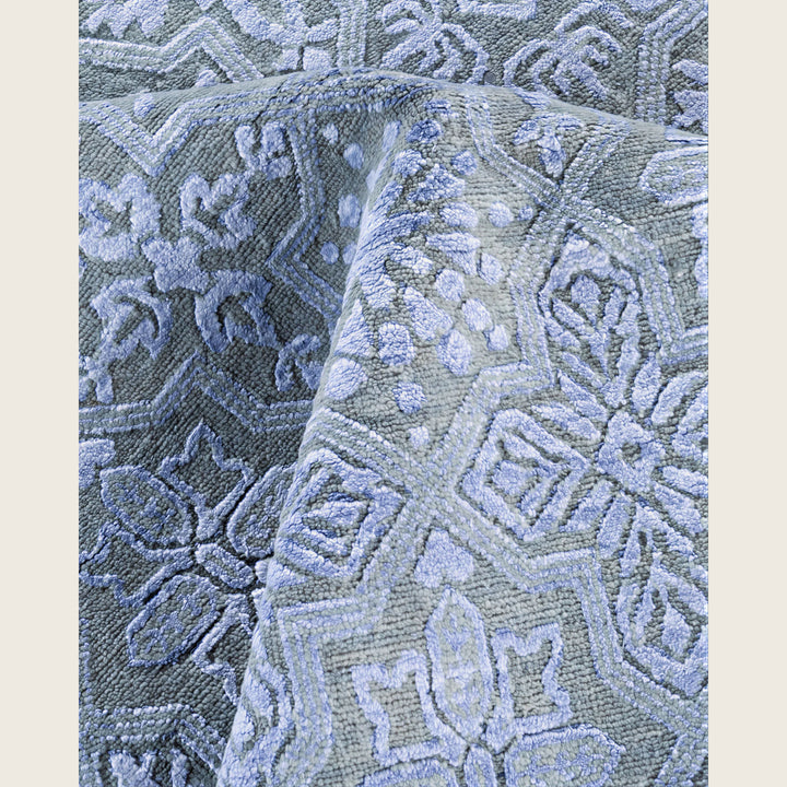 Grey Traditional Ikat Wool Rug - 8' x 10'2"