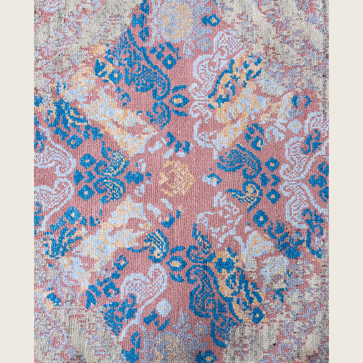 Beige Traditional Ikat Wool Rug - 8'1" x 10'3"