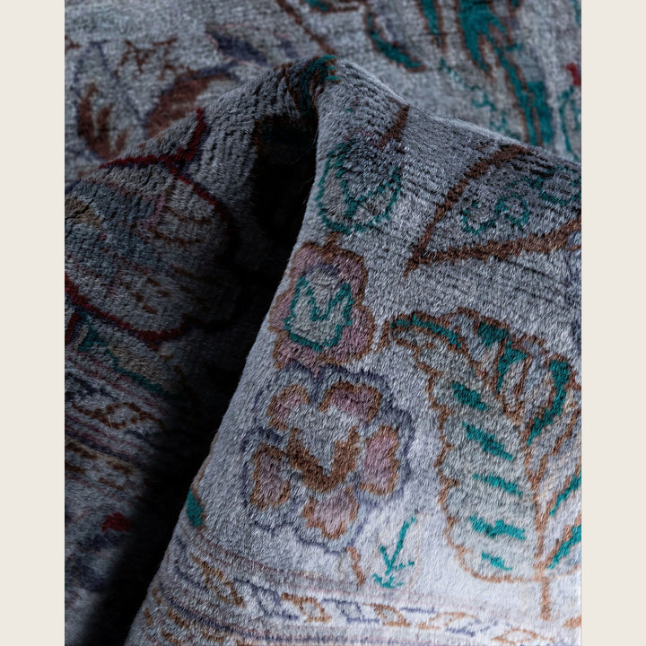 Grey Traditional Samsara Wool Runner - 2'7" x 12'8"