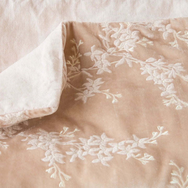 Image for Lynette Bed End Blanket