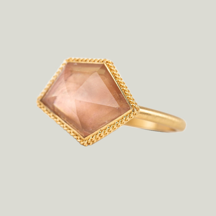 Image for One-of-a-Kind 18K Yellow Gold 5.6 ct. Faceted Sunstone Ring