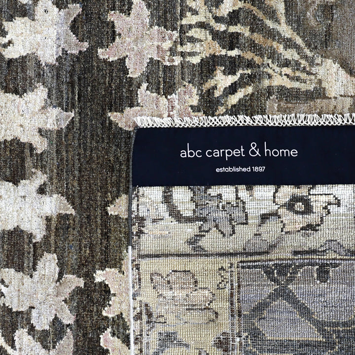 Image for Black Alchemy Traditional Wool Rug - 7'9" x 9'11"