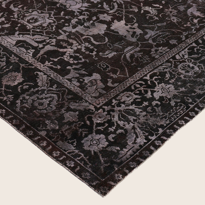 Image for Purple Alchemy Traditional Wool Silk Blend Rug - 7'8" x 9'7"