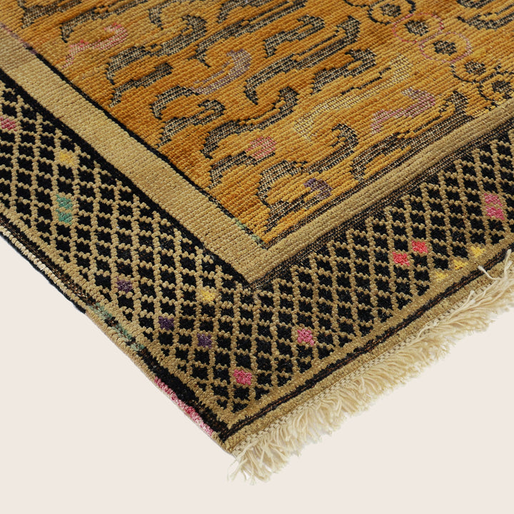 Image for Gold Alchemy Transitional 100% Moroccan Wool Rug - 4'2" x 5'8"