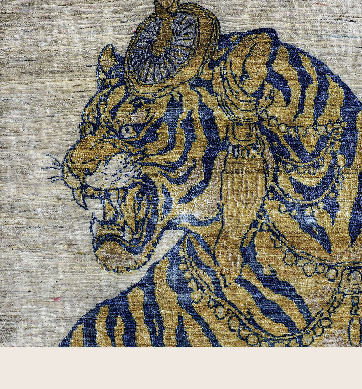 Image for Natural Alchemy Transitional Wool Silk Blend Rug - 5'10" x 4'2"