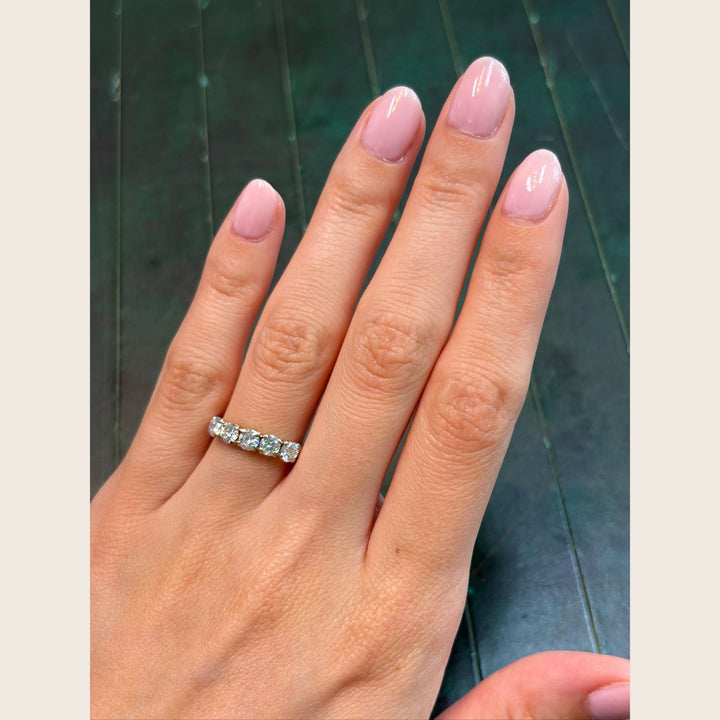Image for Vintage 14K Gold Five-Diamond White Gold Ring