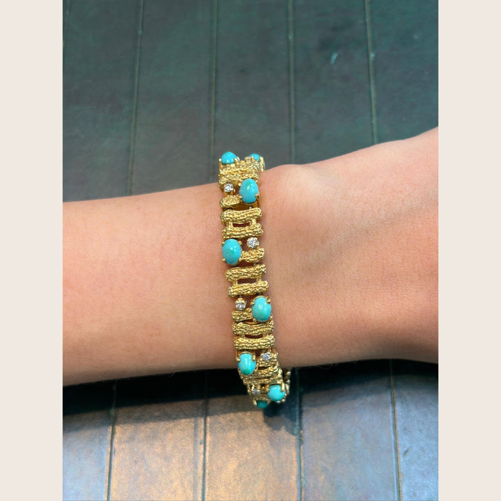 Image for Vintage 1970s 18K Yellow Gold Turquoise and Diamond Textured Gold Bracelet