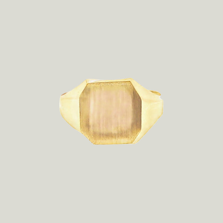 Image for Vintage 14K Yellow Gold Signet Ring