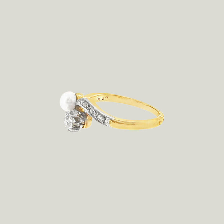 Image for Vintage French Belle Époque 18K Yellow Gold Natural Pearl and Diamond Ring