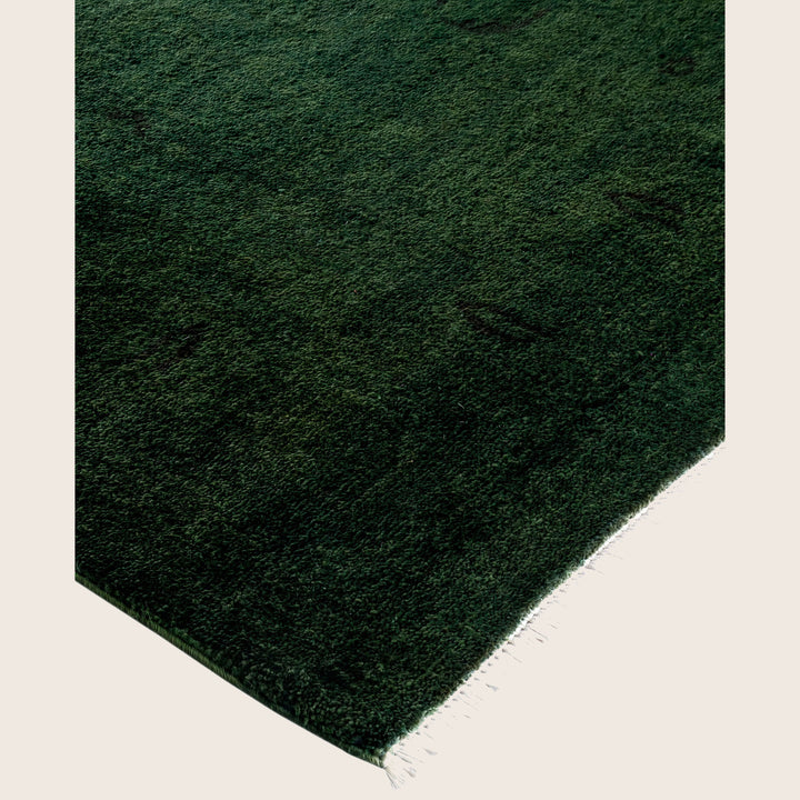 Image for Green Samsara Wool Rug - 6'2" x 9'4"