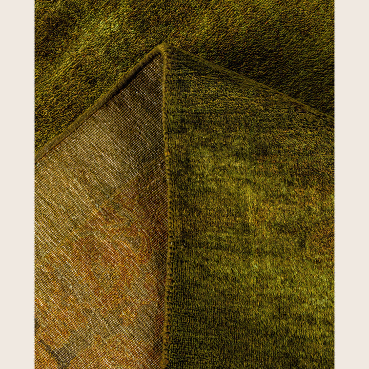 Image for Green Samsara Wool Rug - 6'1" x 8'10"