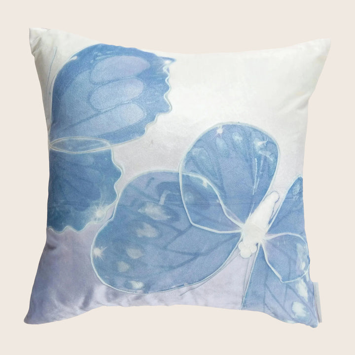 Monarch Ombre Amethyst Ivoire Pillow