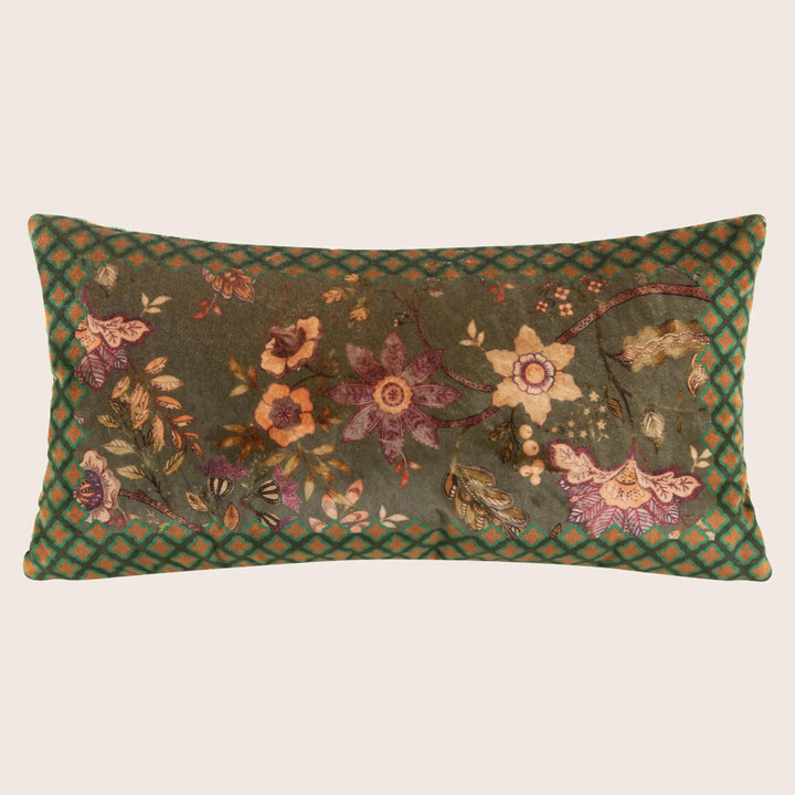 Floreal World Pillow