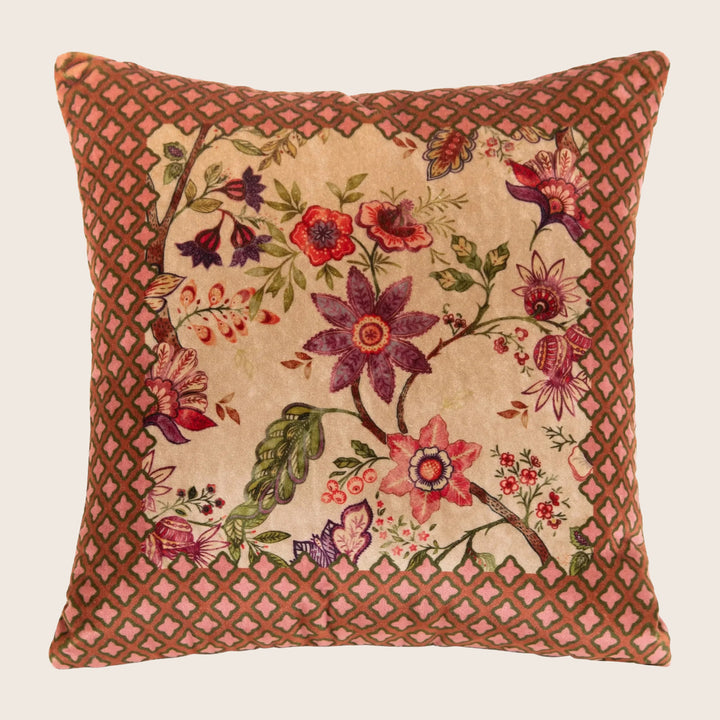 Floreal World Pillow