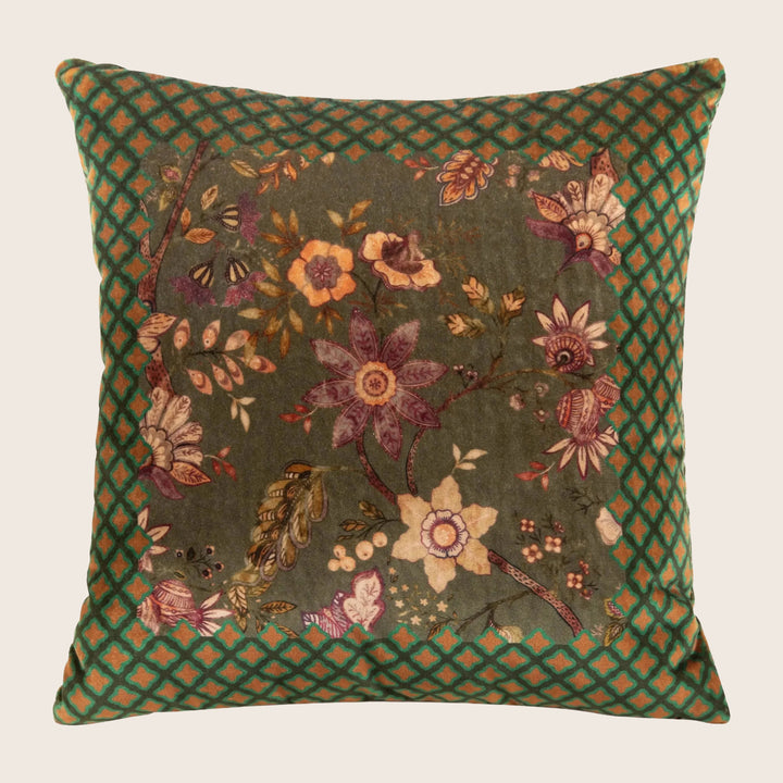 Floreal World Pillow