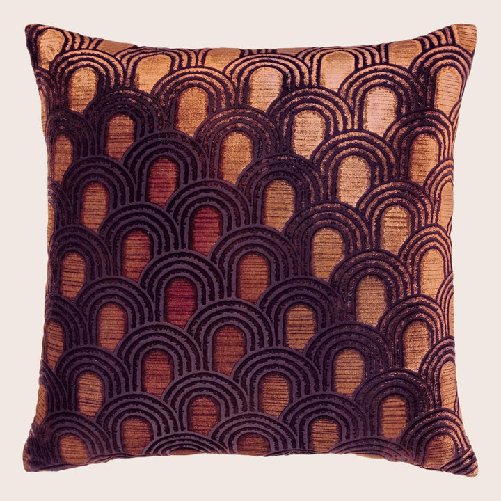 Endless Velvet Pillow Wildberry