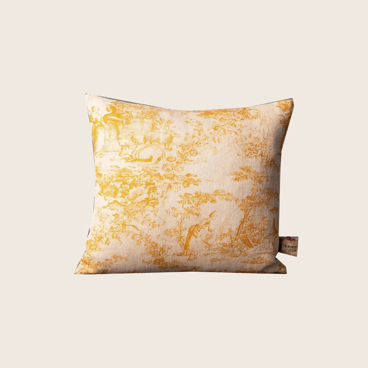Glafira Pillow