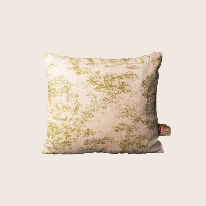 Glafira Pillow