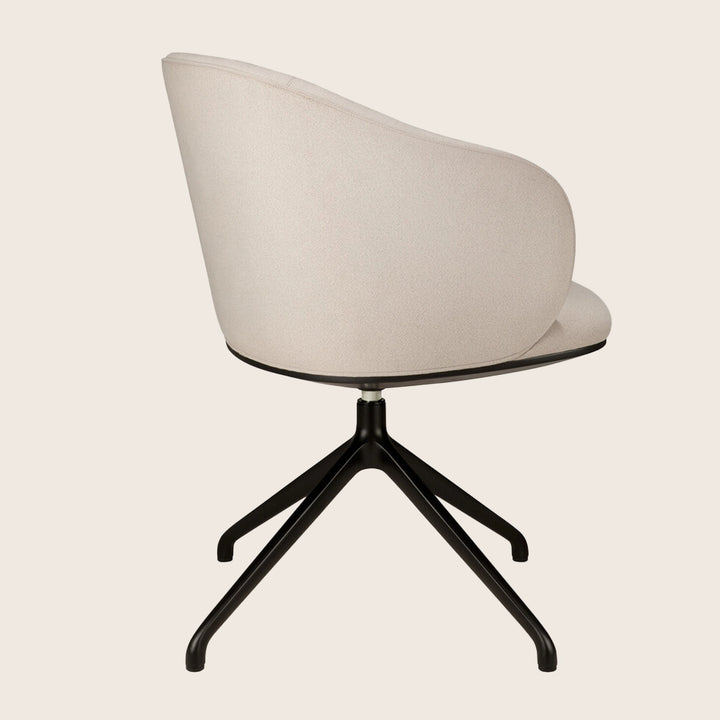Unda Swivel Chair