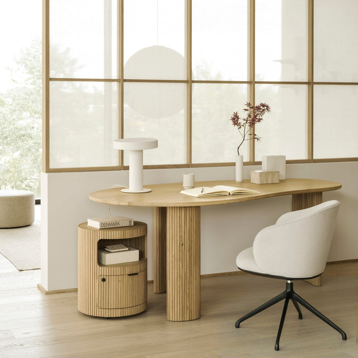 Unda Swivel Chair