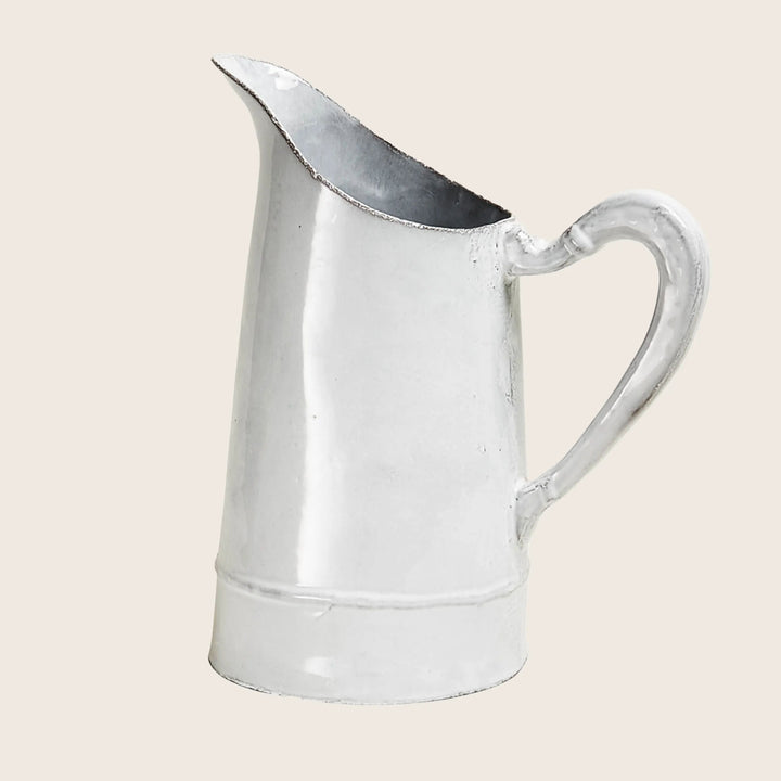 Image for Moyen Pitcher