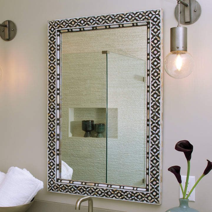 Evelyn Mirror