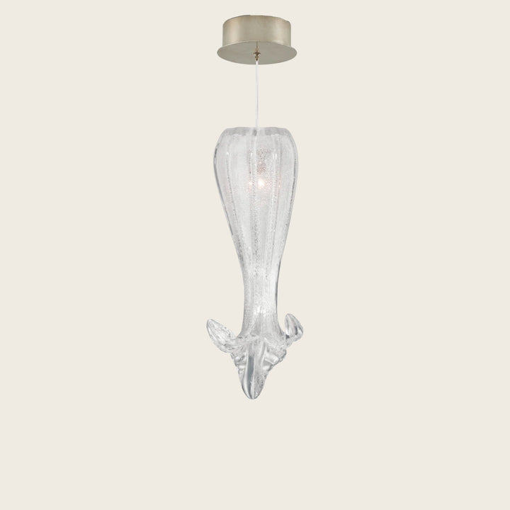 Calmar Pendant