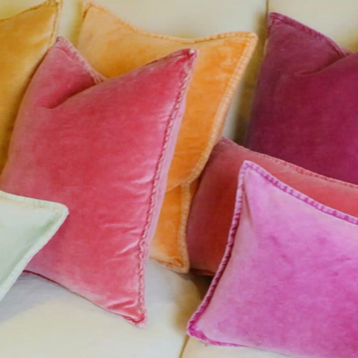 Pip Washed Velvet Powder Pillow