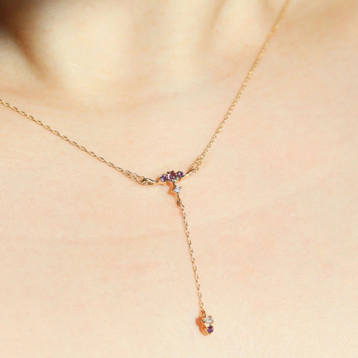 Dahong Necklace