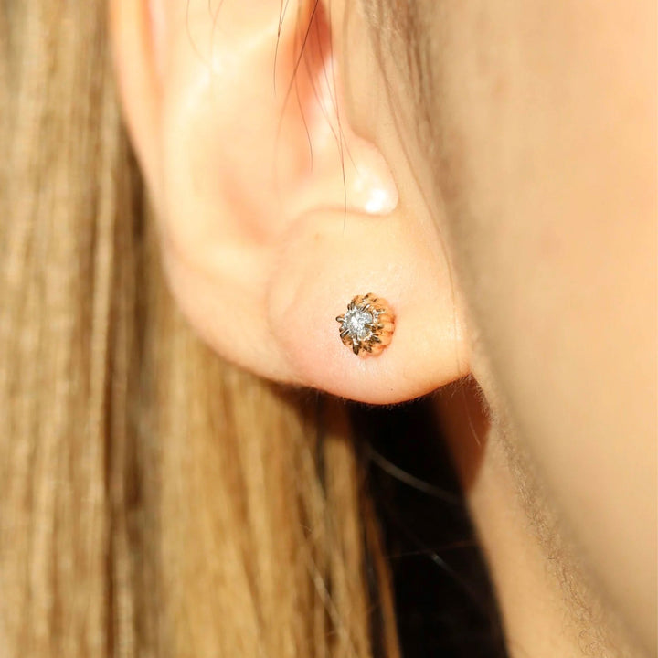 Diamond Gwah Stud (Single)