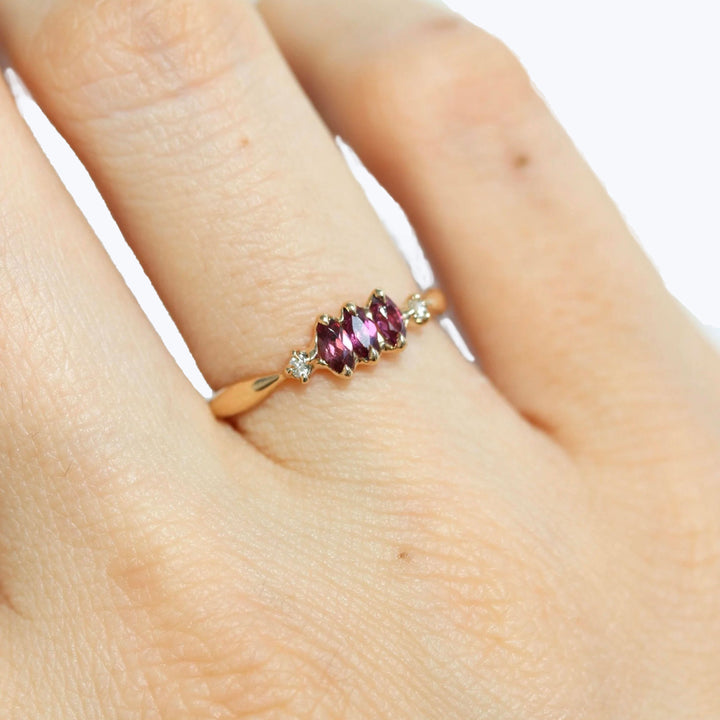 Garnet Bombom Ring