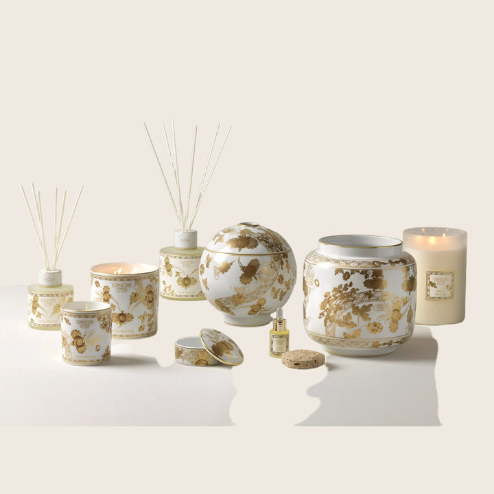 Exquisite white and gold home fragrance collection by GINORI 1735