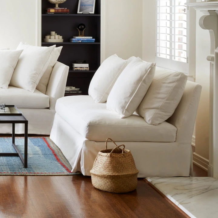 Seda Armless Slipped Loveseat