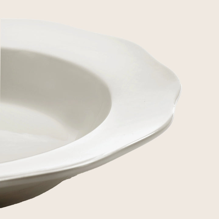 Silhouette Large Pasta Plate