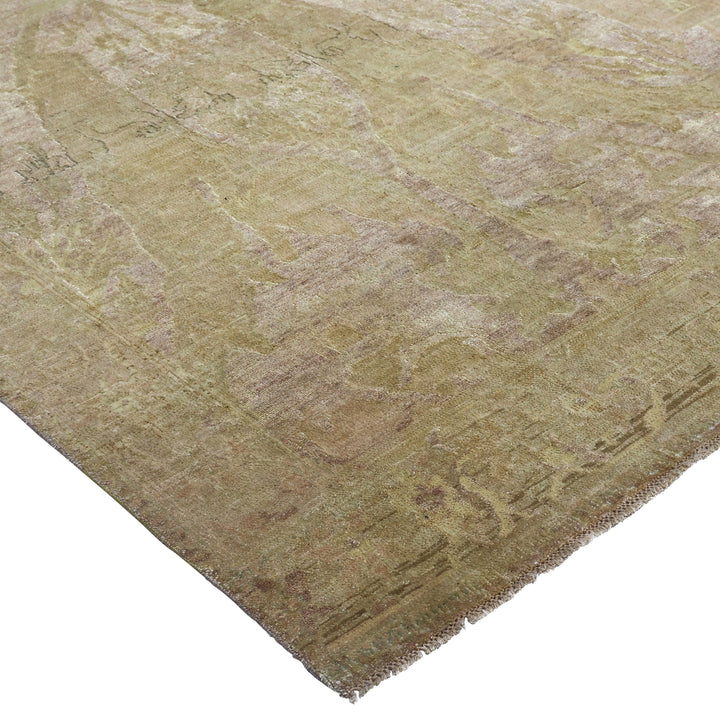 Gold Alchemy Traditional Silk Wool Blend Rug - 9'0" x 11'11"