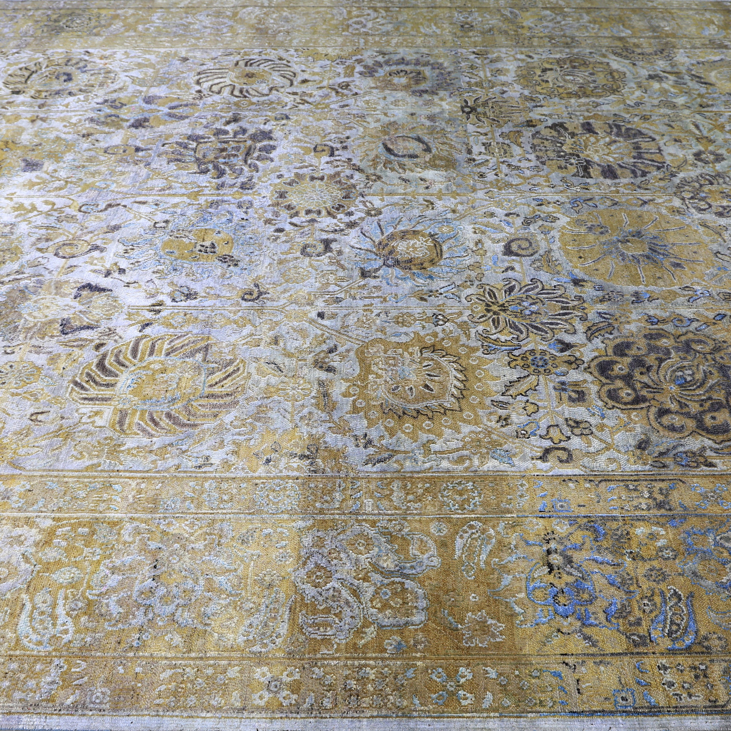 Gold Alchemy Traditional Silk Wool Blend Rug - 9'10" x 13'2"