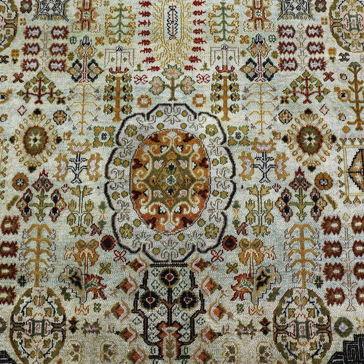 Yellow Alchemy Traditional Silk Wool Blend Rug - 5'9" x 8'9"