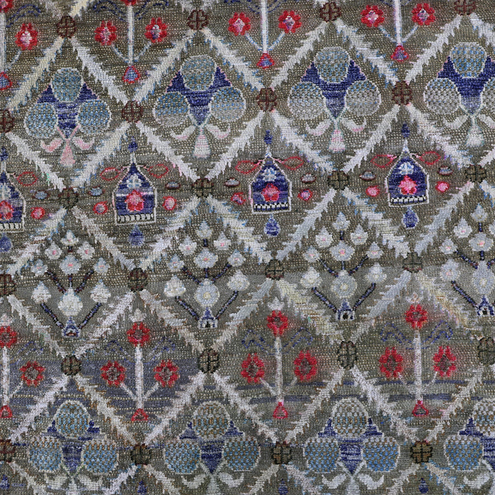 Red Alchemy Traditional Silk Wool Blend Rug - 9' x 13'5"