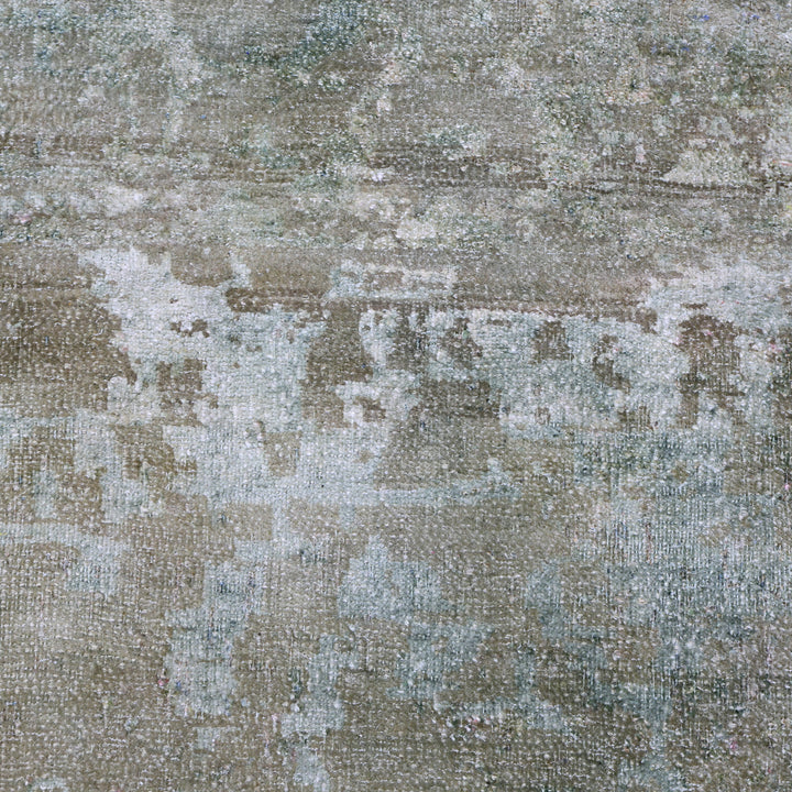 Green Alchemy Contemporary Silk Rug - 7'3" x 10'