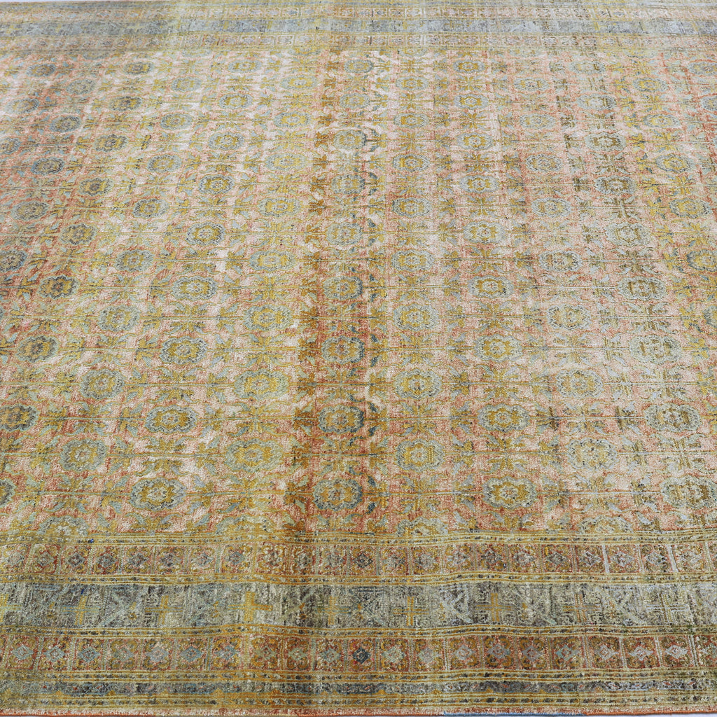 Gold Alchemy Traditional Silk Wool Blend Rug - 7'10" x 10'2"