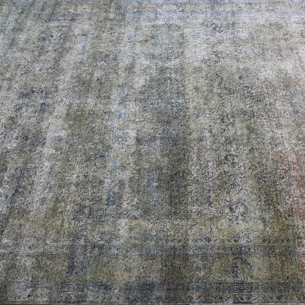 Grey Alchemy Traditional Silk Rug - 8' x 10'