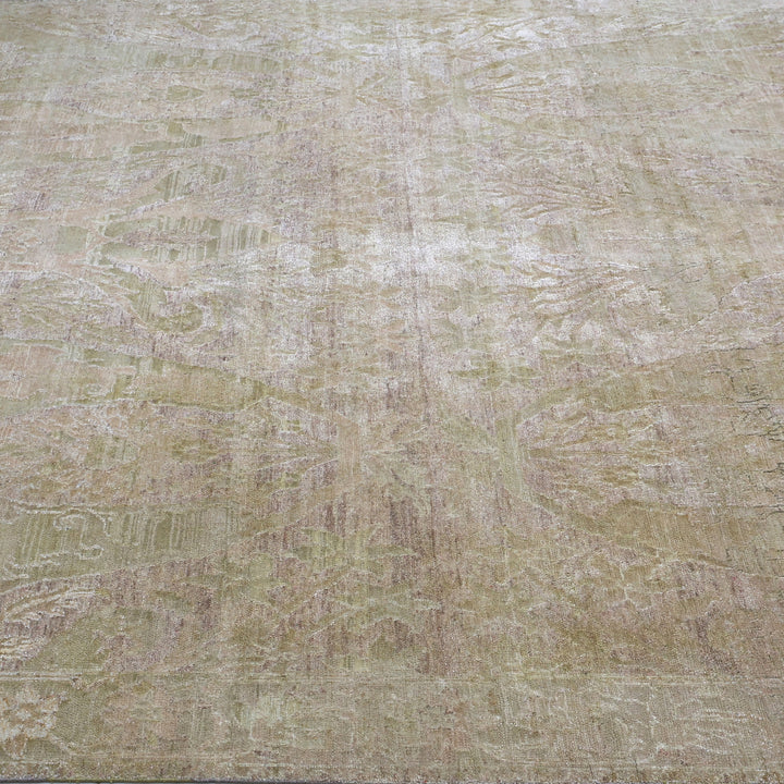 Gold Alchemy Traditional Silk Wool Blend Rug - 9'0" x 11'11"